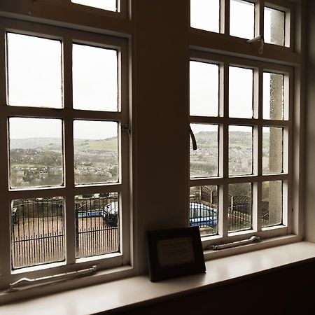 The New Hobbit Guest House Sowerby Bridge Luaran gambar